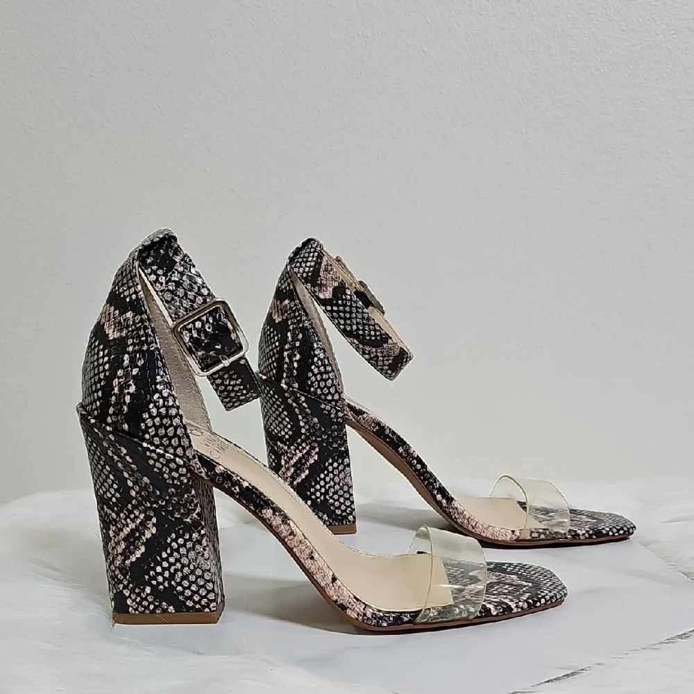 Vince Camuto Black and Tan Snakeskin Heels - Picture 12 of 16